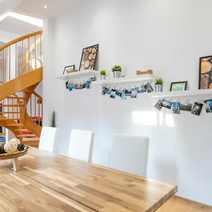 Apartment Easy Flat Stuckgasse Austria